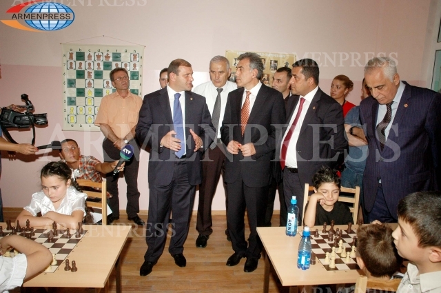 All administrative districts will have chess schools: Mayor of Yerevan 