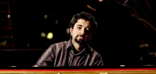 В Ереване с сольным концертом выступит член Лондонской Королевской  академии 
музыки Константин Лифшиц