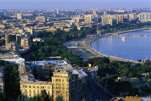 Ադրբեջանը հսկայական նավթադոլարներ է ներդնում իր քարոզչական ակցիաների 
համար