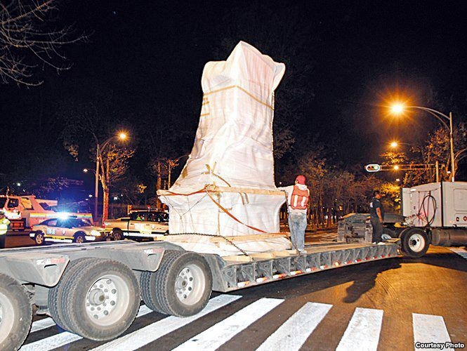 Azerbaijan freezes investment program in Mexico after Aliyev statue’s removal
