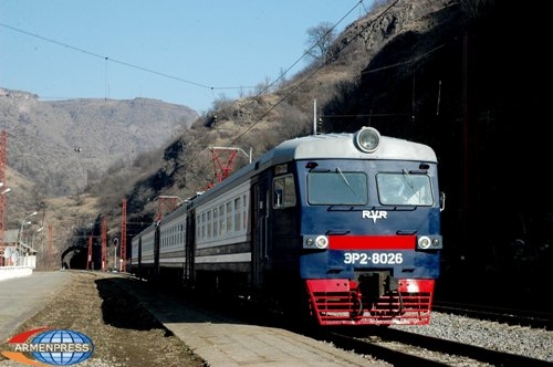 Construction of Iran-Armenia railway possible from 2015: SCR