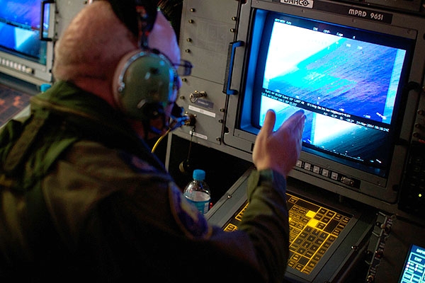 French satellite spots 122 possible objects of Malaysia Airlines Flight MH370
