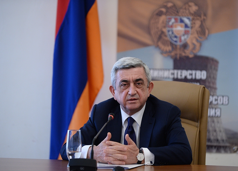 Foreign businessmen think of locating energy production in Armenia: President