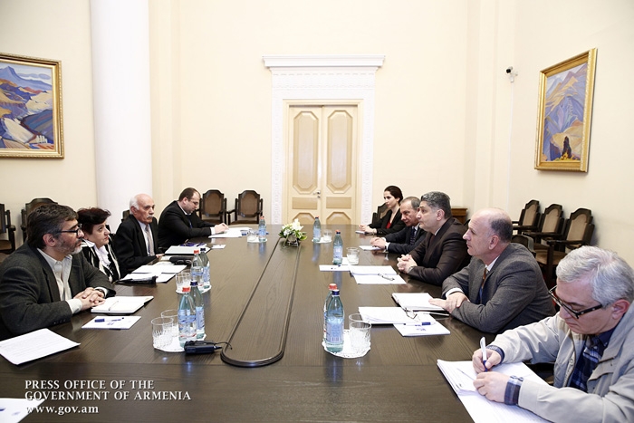 Armenia’s PM and environmentalists discussed urgent issues of the field