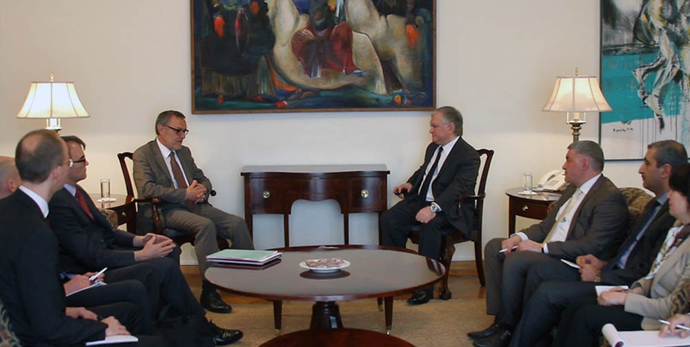 Armenia’s Foreign Affairs Minister receives special representative of OSCE Chairman on 
conflict issues