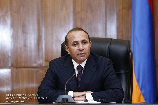 Armenia’s PM congratulates Police employees on professional holiday