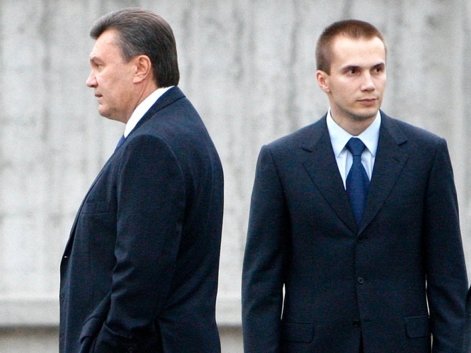 СБУ разыскивает сына Януковича за подделку документов