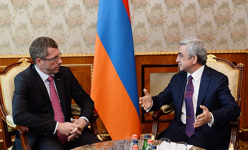Президент Армении принял заместителя председателя групп дружбы Армения-ЕС