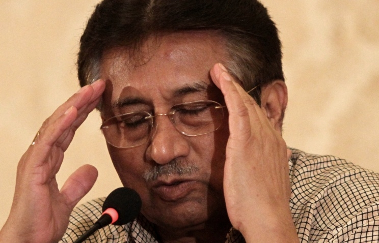 Бывший президент Пакистана Первез Мушарраф просит суд разрешить ему покинуть 
страну