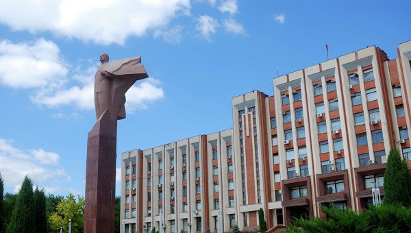 Парламент Приднестровья передал Госдуме РФ обращение с просьбой признания 
независимости республики