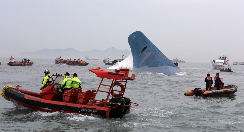 Հարավային Կորեայում նավաբեկության հետեւանքով զոհվածների թիվը հասել Է 80-ի