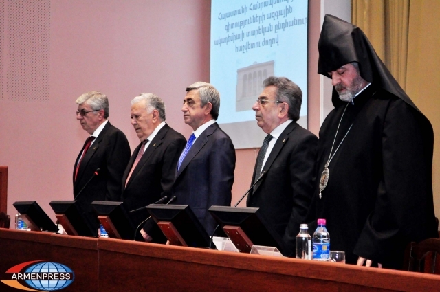 Серж Саргсян принял участие в общем ежегодном заседании НАН Армении