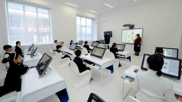 В школах Грузии вводится обязательное преподавание предмета "предпринимательство"