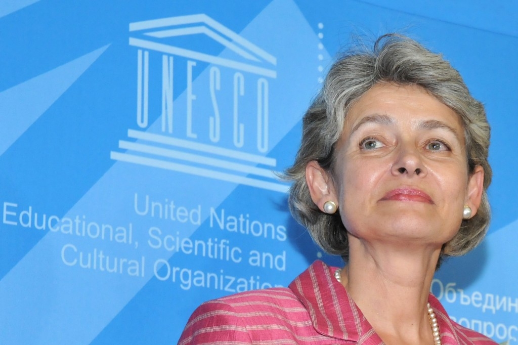 Генеральный секретарь ЮНЕСКО поздравила Шарля Азнавура
