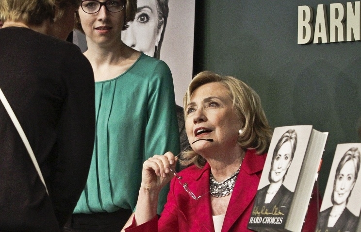 Hillary Clinton makes discoveries about Armenian-Turkish protocols in her new book