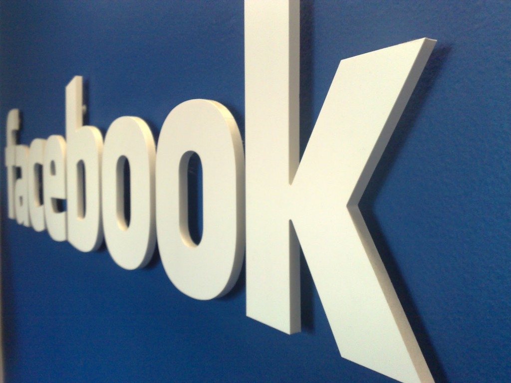 Количество активных пользователей социальной сети Фейсбук в Армении увеличилось на 
20 тыс