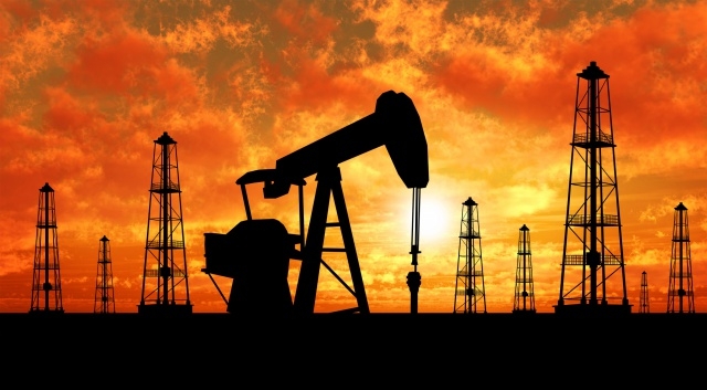 МЭА понизило прогноз мирового спроса на нефть в 2014 г. из-за слабой экономики