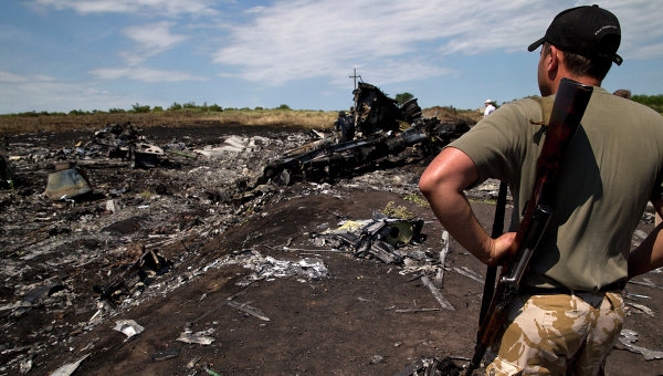 Reuters: ополченцы ДНР передали "черные ящики" Boeing малайзийским экспертам