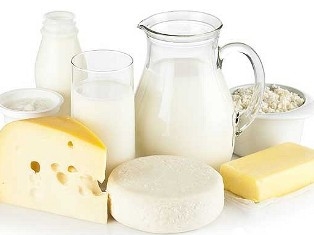 Russia bans import of Ukrainian dairy products