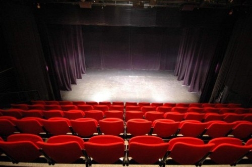Երևանի երեք թատրոններում նախատեսված են ներկայացումների պրեմիերաներ