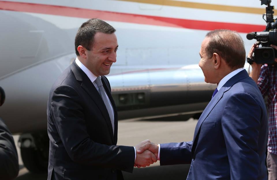 Georgia's PM arrives in Armenia