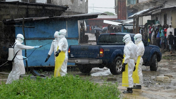 РФ направляет в Гвинею бригаду эпидемиологов из-за лихорадки Эбола