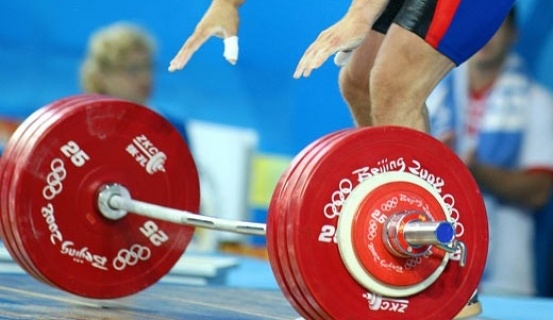 На Юношеских Олимпийских Играх: армянский тяжелоатлет - чемпион