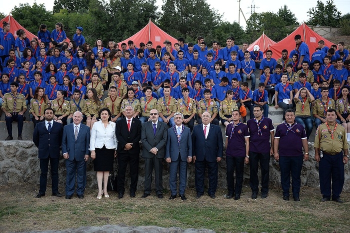 Armenia’s President visited “HASK” Byurakan campsite