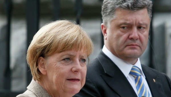  
Порошенко и Меркель будут координировать усилия перед заседанием ЕС
