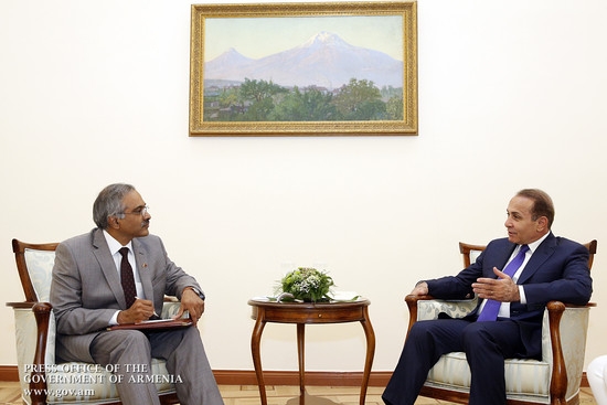 Армения заинтересована в углублении дружественных  отношений с Индией: премьер-
министр РА 