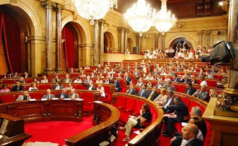 СМИ: парламент Каталонии решил провозгласить независимость от Испании в апреле 2015 
года