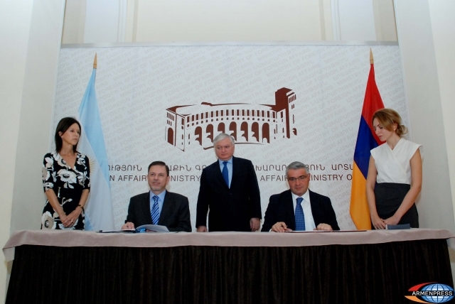 Diplomatic School of the MFA of Armenia and National Foreign Service Institute of the 
Argentine Ministry of Foreign Affairs  sign cooperation agreement