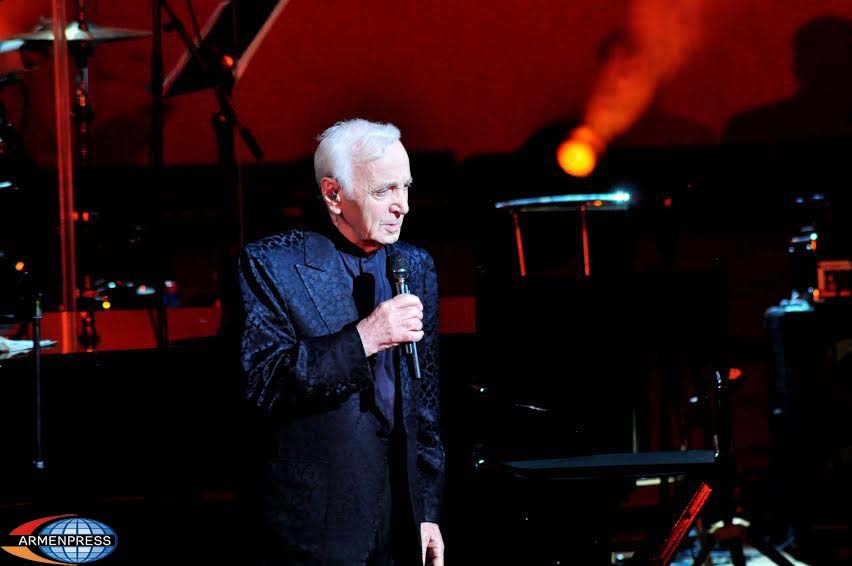 Charles Aznavour gives a concert in Los Angeles