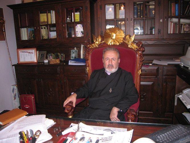 Заместитель Патриарха Константинопольского Арам Атешян находится в Армении
