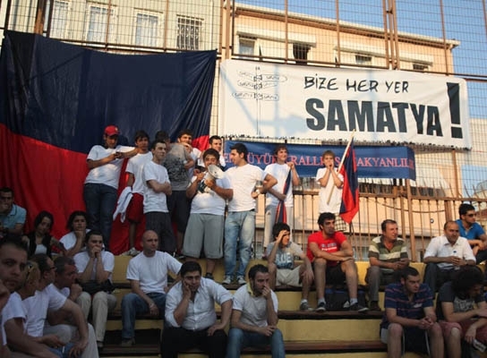 Ստամբուլի Սահակյան դպրոցի սաները կմասնակցեն Համահայկական խաղերին
