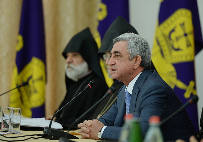 Президент Серж Саргсян принял участие в V Церковно-представительском соборе 