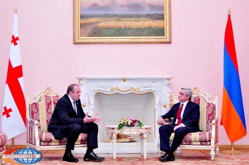 Президент Грузии поздравил армянского коллегу с Днем независимости