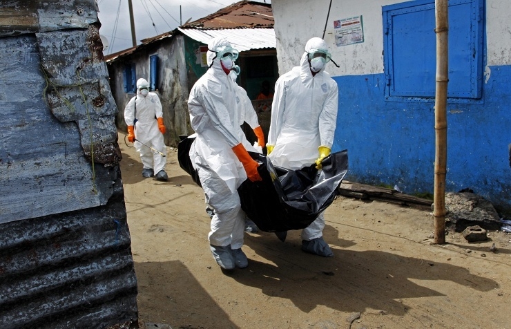 СМИ: В Сьерра-Леоне обнаружено 92 жертвы вируса Эбола