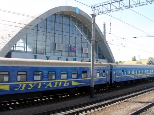 Восстановлено железнодорожное сообщение между Киевом и Луганском