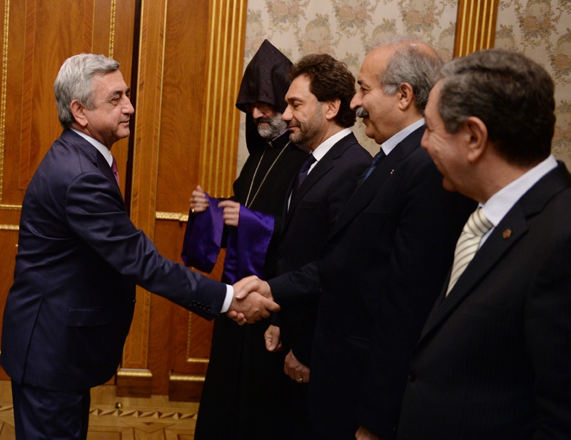 Президент Армении Серж Саргсян принял представителей армянских общественных 
структур Сирии