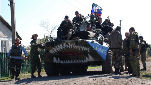 Штаб ДНР: ополчение отвело артиллерию от линии соприкосновения
