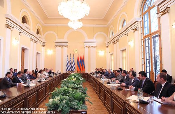 Перенос дебатов по мирному урегулированию нагорно-карабахского конфликта на 
площадку Совета Европы повредит процессу мирного урегулирования