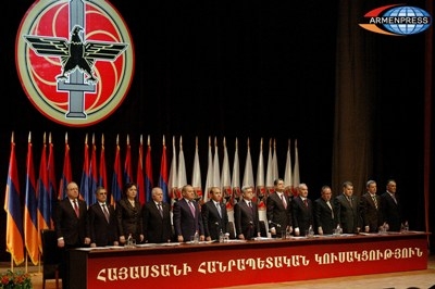 Стартовало заседание исполнительного органа РПА, которое ведет президент Армении 
Серж Саргсян