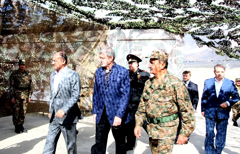 Генеральный секретарь ОДКБ впервые побывал на армяно-азербайджанской 
государственной границе