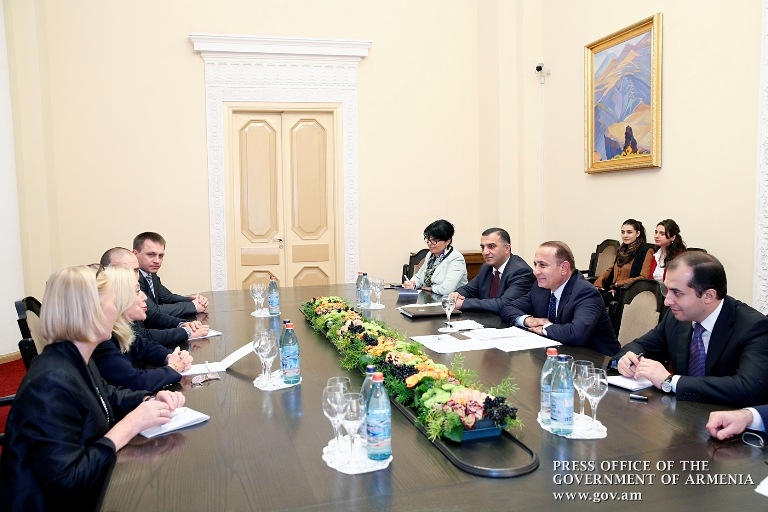 Armenian Government and UNICEF to continue cooperation