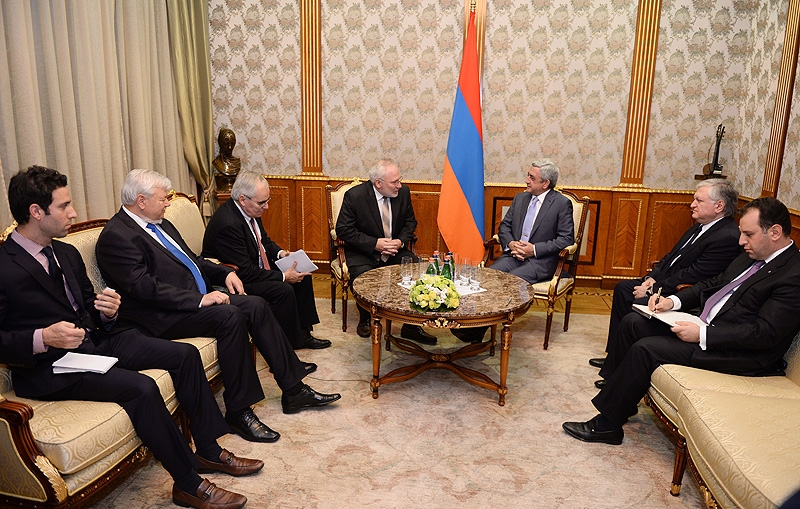 Выражаемая перед переговорами деструктивная позиция Азербайджана вызывает 
озабоченность: Президент Армении