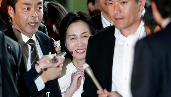 Министр юстиции Японии ушла в отставку вслед за Юко Обути