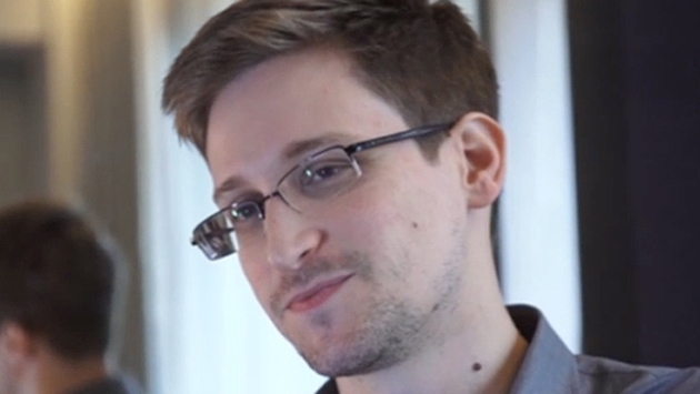 Сноуден рассказал о влиянии "большого брата" на общество