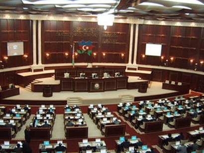 Ադրբեջանի «ռեկորդակիր» խորհրդարանը. 37 օրենք` մեկ նիստում 
