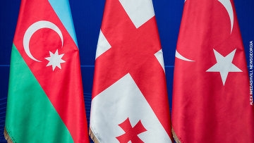 Թբիլիսիում քննարկվում նե վրաց-ադրբեջանա-թուրքական ռազմական 
համագործակցության հարցեր
